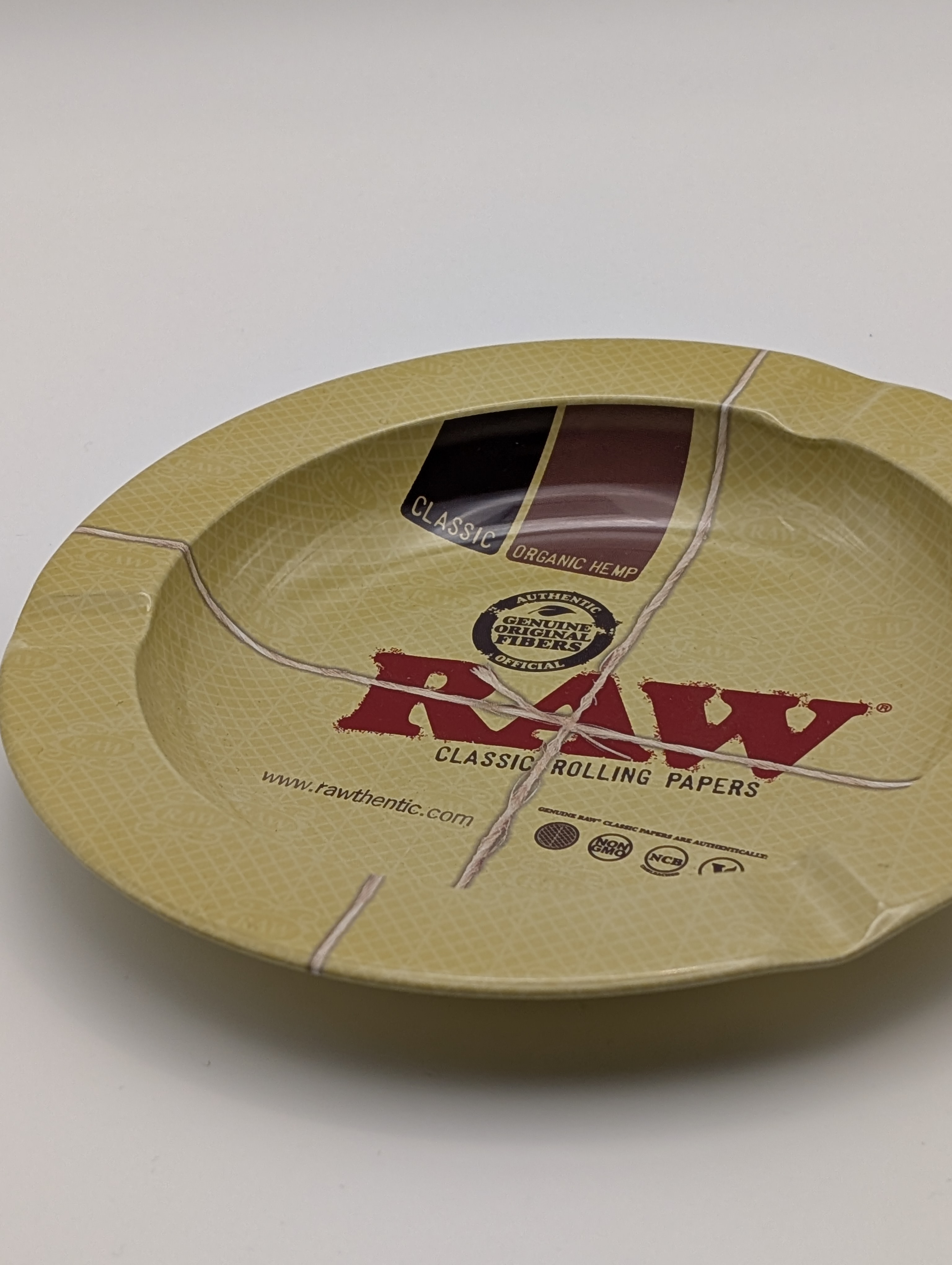 RAW | Aschenbecher Blech