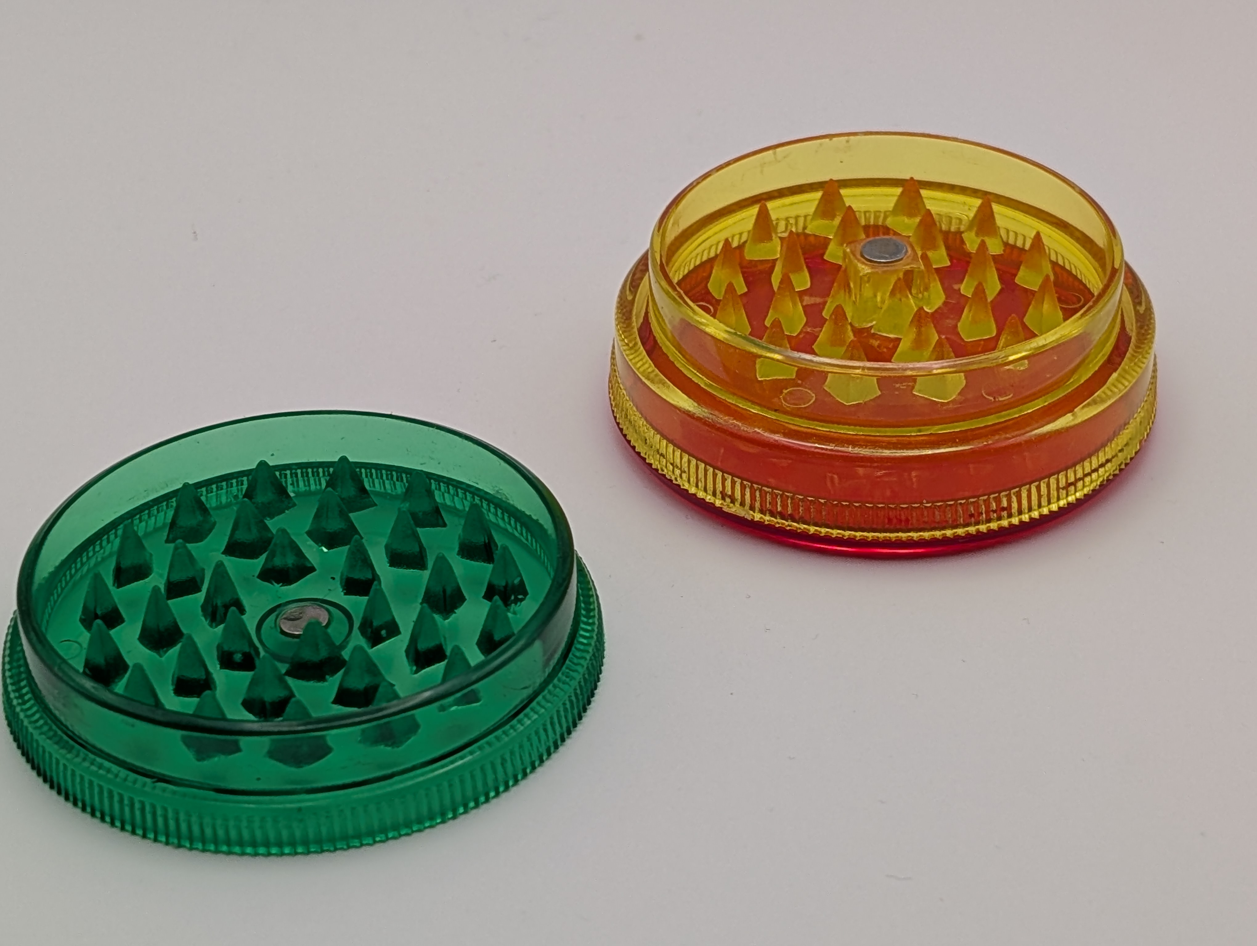 Kunststoff Grinder